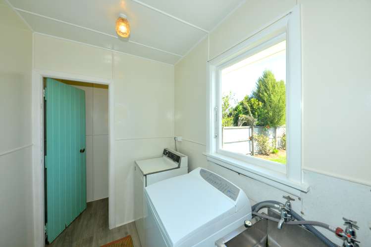 152 Springs Road Hornby_9