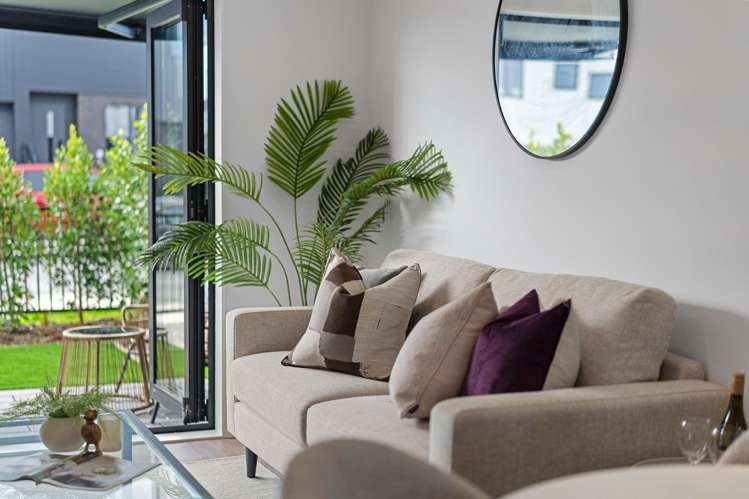 3/3 Firebrick Way Hobsonville_13