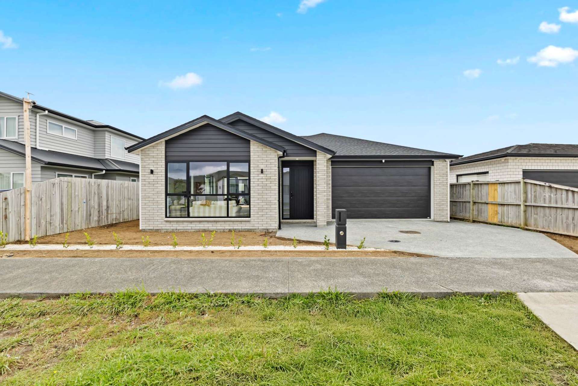 17 Black Beech Crescent Takanini_0