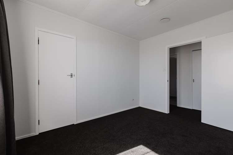 60 Sherwill Street East Feilding_11