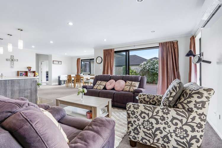 64 Sirius Crescent Rototuna North_8