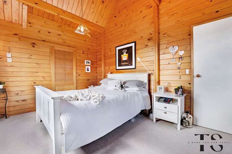 2/7 Mccall Place Opaheke_8