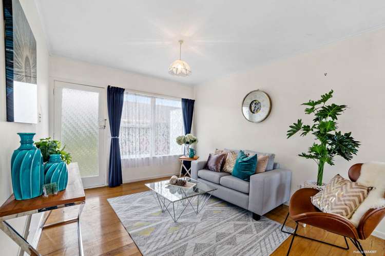 2/31 Dominion Street Takapuna_4