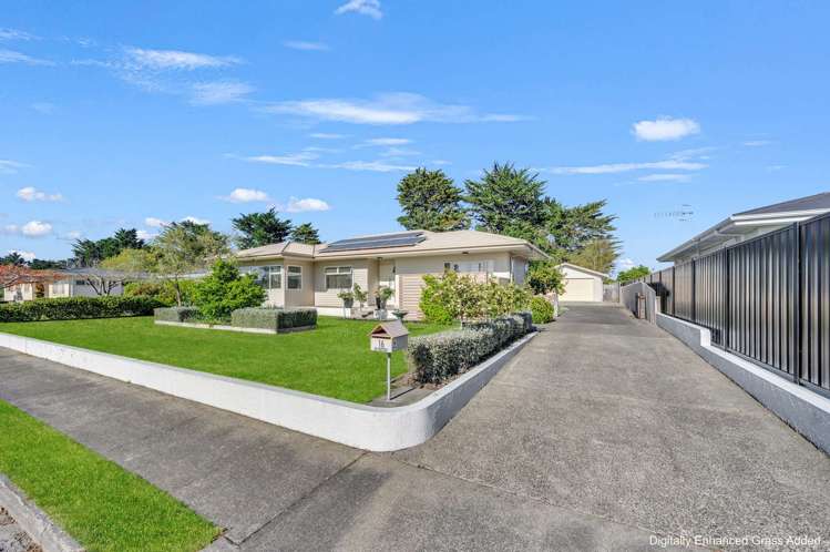 16 Alamein Crescent Onekawa_1