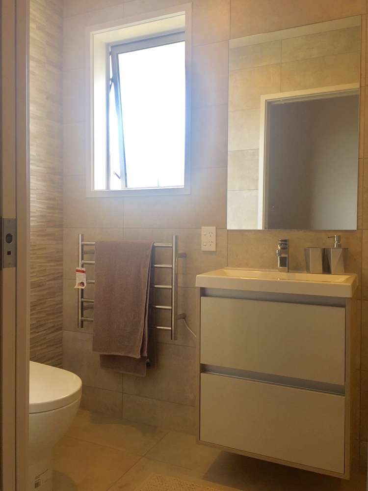 84 Seventh View Avenue Beachlands_9