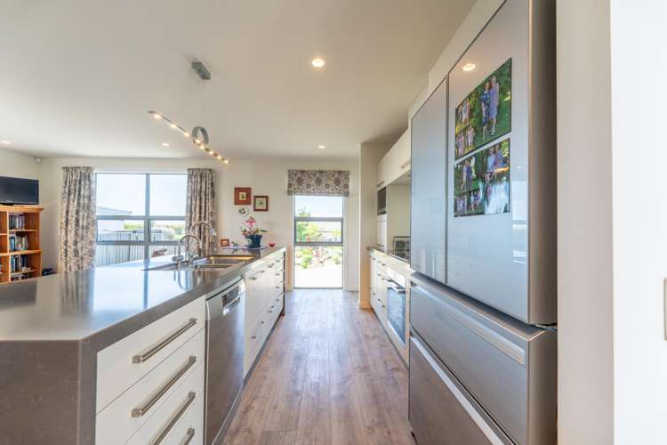 7 Lochern Rise Marchwiel_6