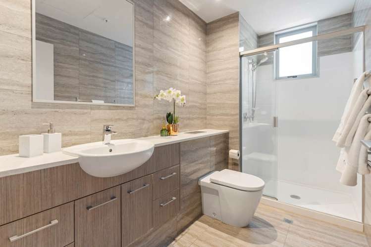 202/25 Don Mckinnon Drive Albany_10