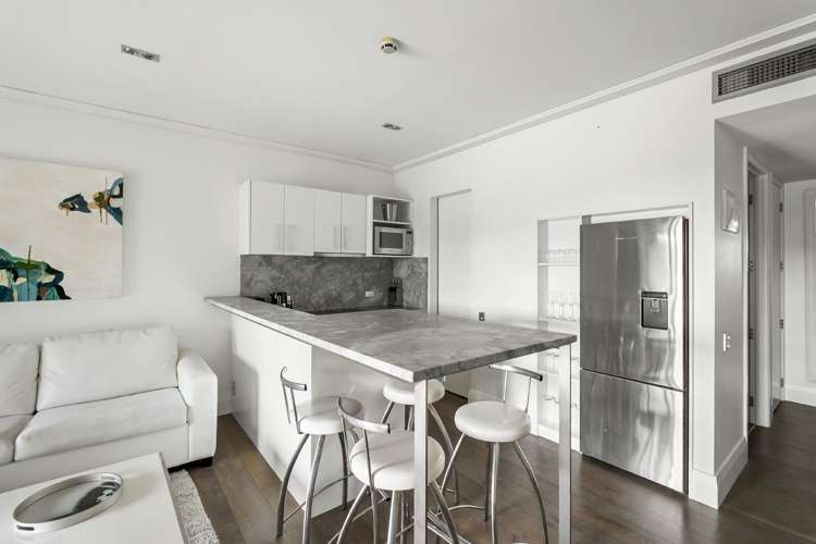 111/85 Customs Street West Auckland Central_5