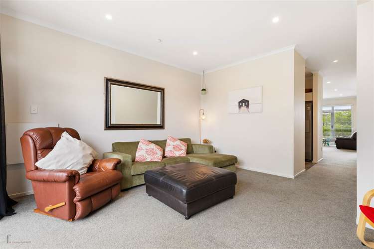 20 Teal Way Hobsonville_4