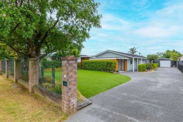 10 Nola Avenue Raumati Beach_1