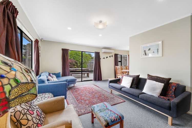 2/133 Moore Street Howick_4