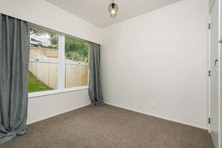1/42 Hogans Road Glenfield_10