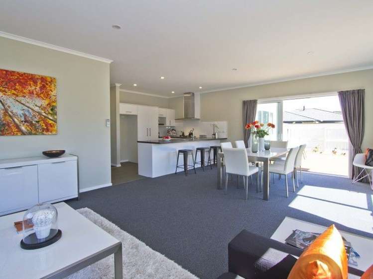 43 Fraser Colman Grove Wainuiomata_7