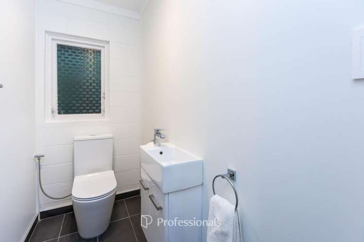 7 Alleyne Court Brown Owl_23