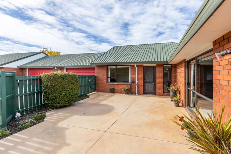 2/180 Hawthornden Road Avonhead_5