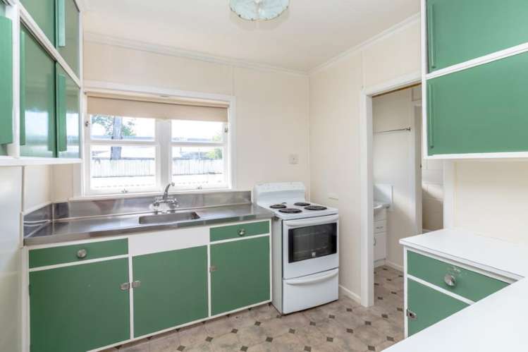 Flat 2/41B Te Ore Ore Road 10754_5