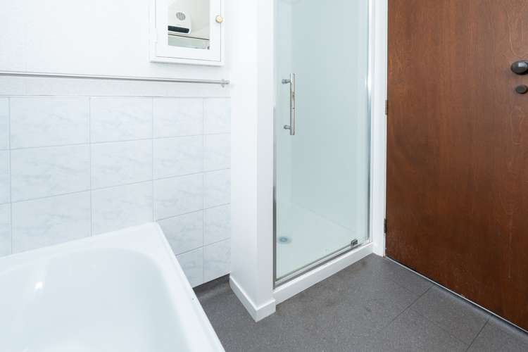 135 Tuhikaramea Road Dinsdale_17