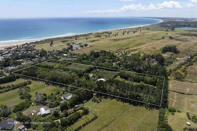 142 Takahe Road/ 2 Kaka St Ahipara_4