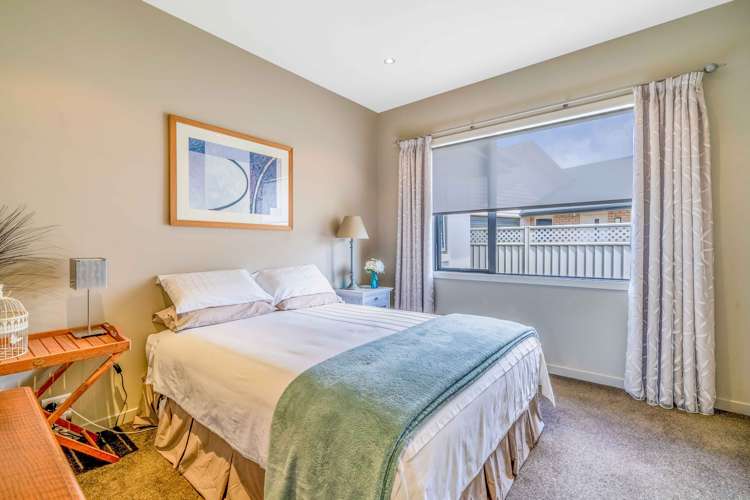 40 Breaksea Street Te Anau_18