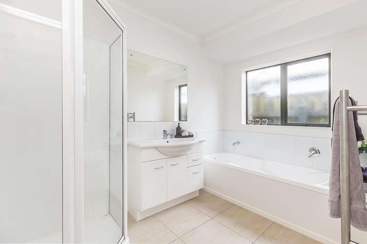 52 Miles Crescent Newlands_17