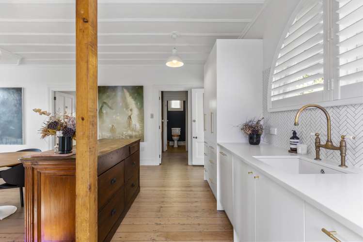 6 Sherwood Avenue_2
