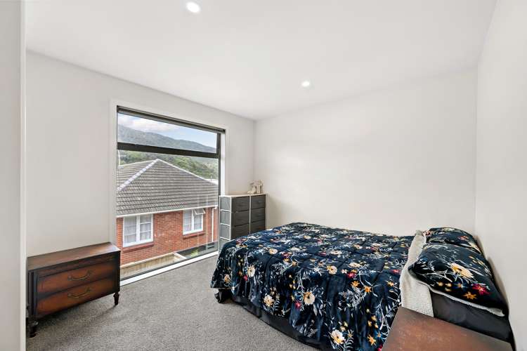 2/5 Taine Street Taita_8
