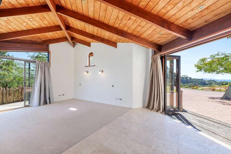 90 Cedar Terrace Stanmore Bay_15