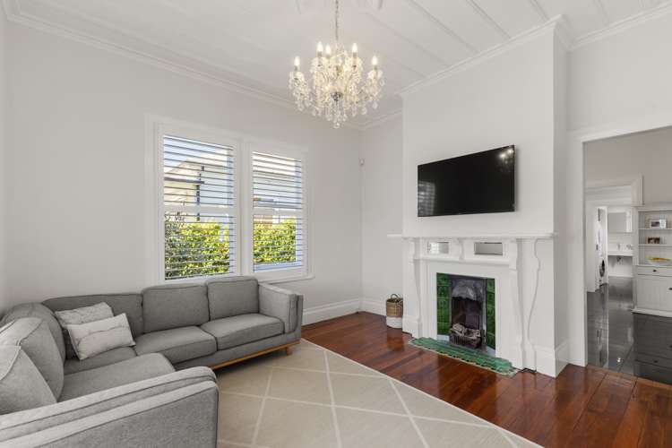 29 Aramoana Avenue Devonport_1