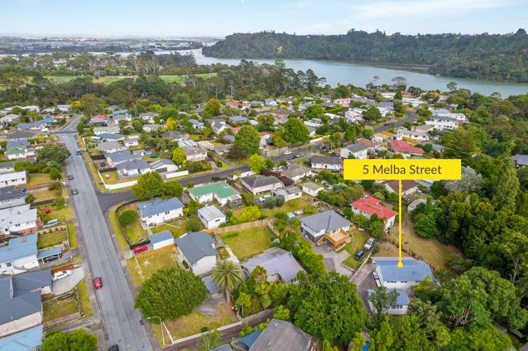 5 Melba Street Beach Haven_10