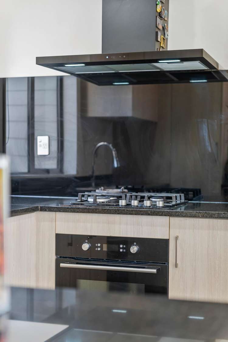 10a Beeche Place Birkdale_3