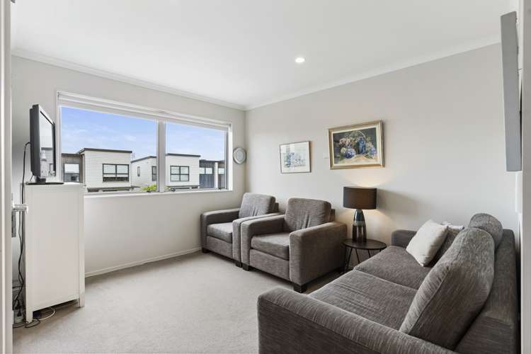 20 Costa Viva Crescent Karaka_12