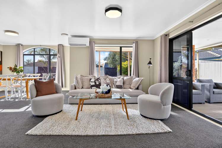 94 Wentworth Drive Rototuna North_7