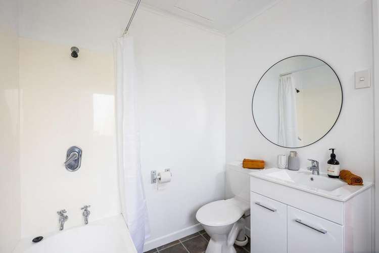 83 Hume Street Waitara_16