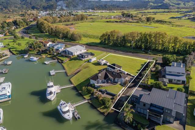 157 South Highway West Whitianga_1