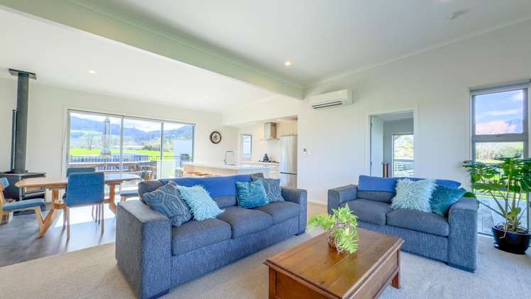 107 Neavesville Road Puriri_12