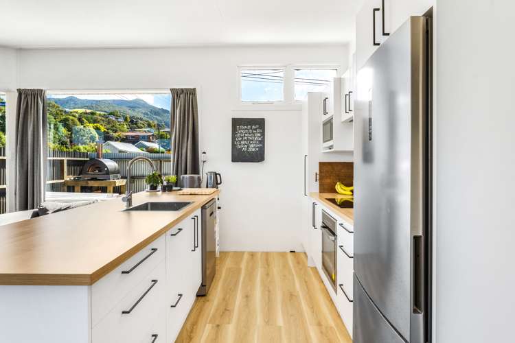 10 Hall Road Sawyers Bay_10