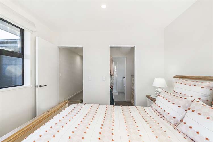 7 Jean Batten Lane Rolleston_13