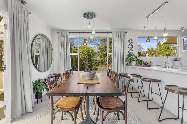 20 Sunset Street Hilltop_9