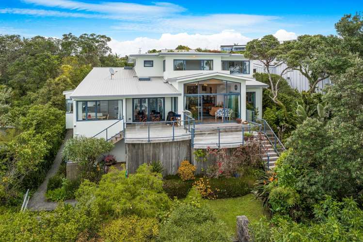 8 Northview Road Stanmore Bay_3