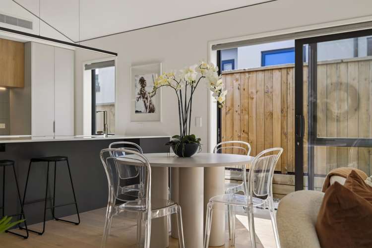 175 Howden Drive, Hanley's Farm Jacks Point_10