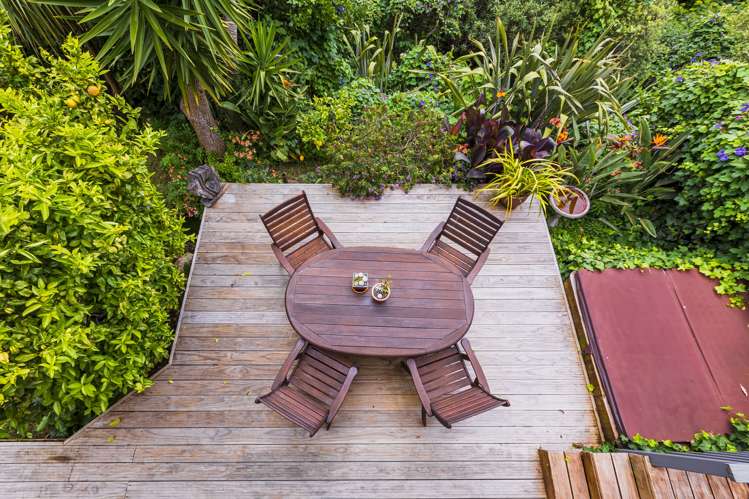 12 Cobden Crescent Bluff Hill_8