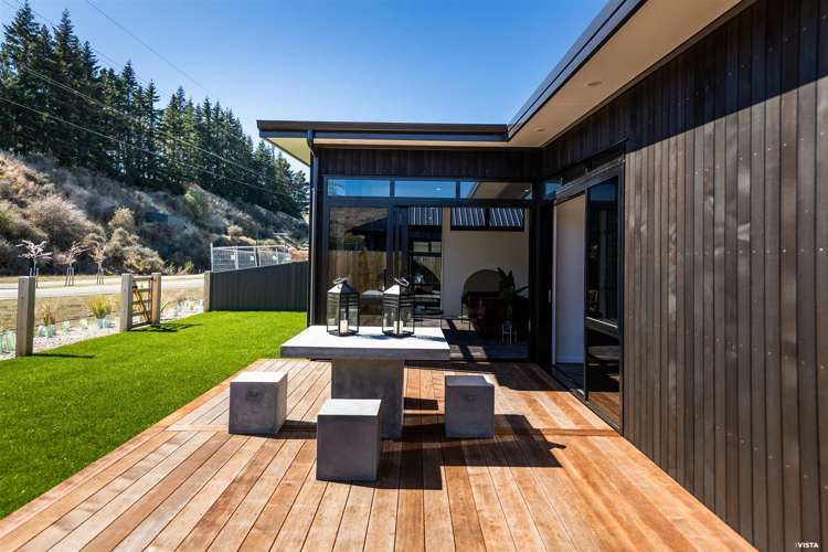 31 Walton Way Lower Shotover_26