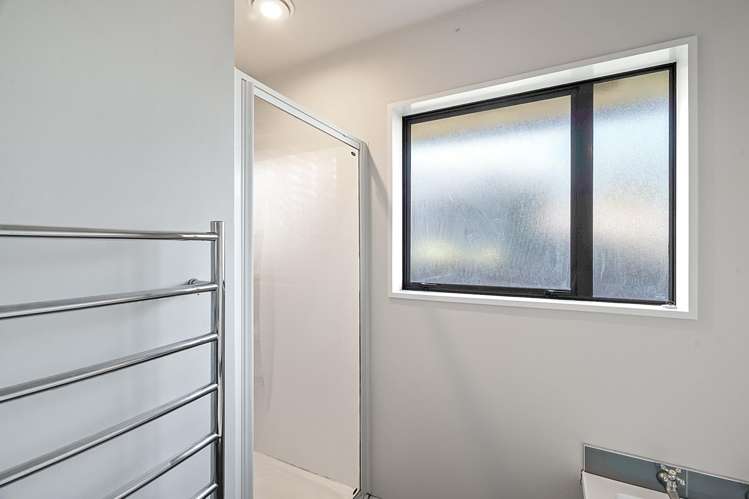 2a Skerten Avenue Hornby_10