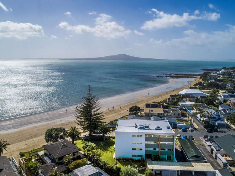 12/64 Milford Road Milford_23