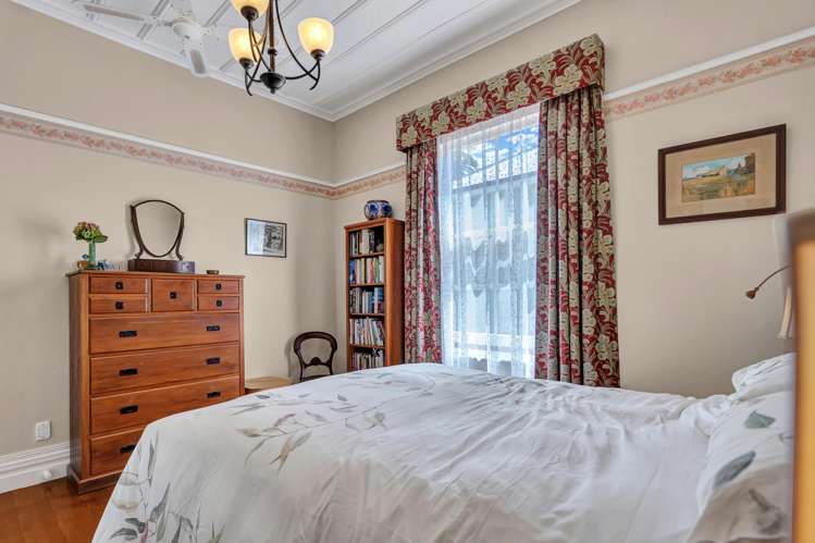 3 Lake Road Devonport_11