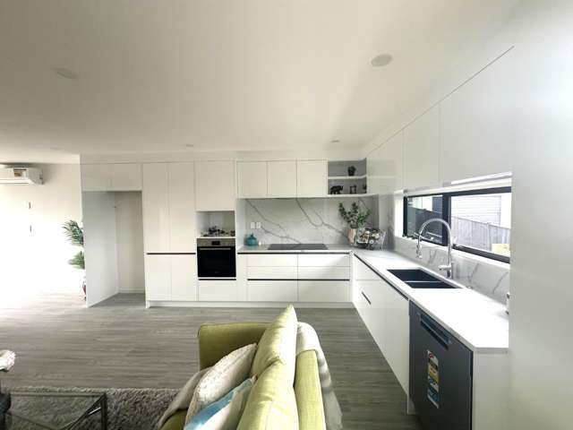 1C Scout Avenue Three Kings_2