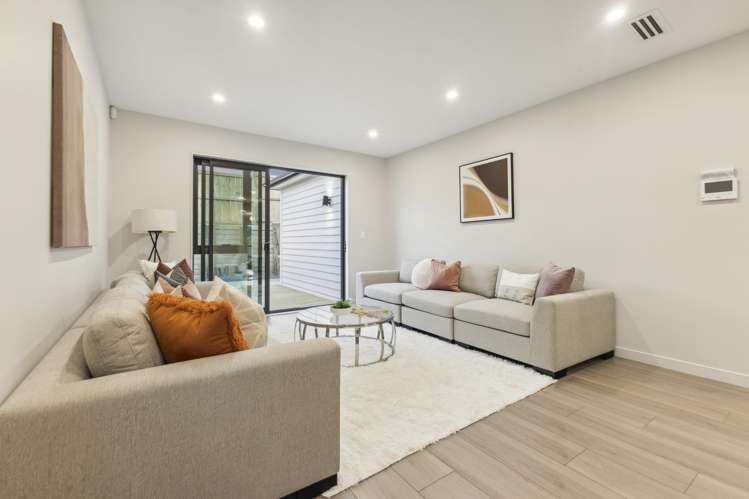 38 Christella Street Flat Bush_5