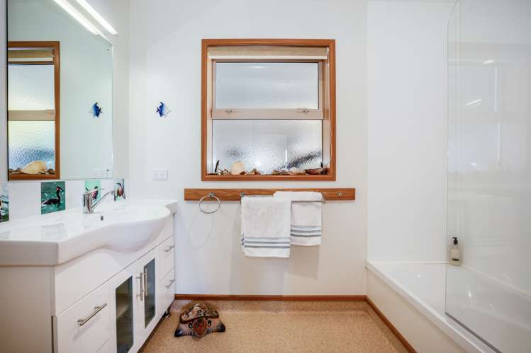 15 Matai Street Waikanae_9