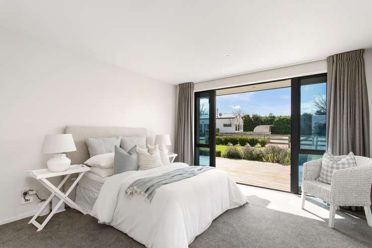 818 Oxford Road Fernside_7