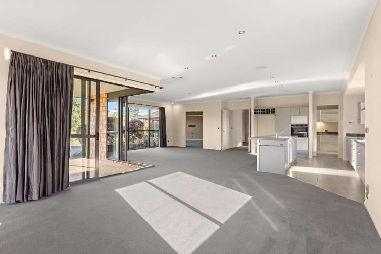 131 Foster Road Kumeu_14